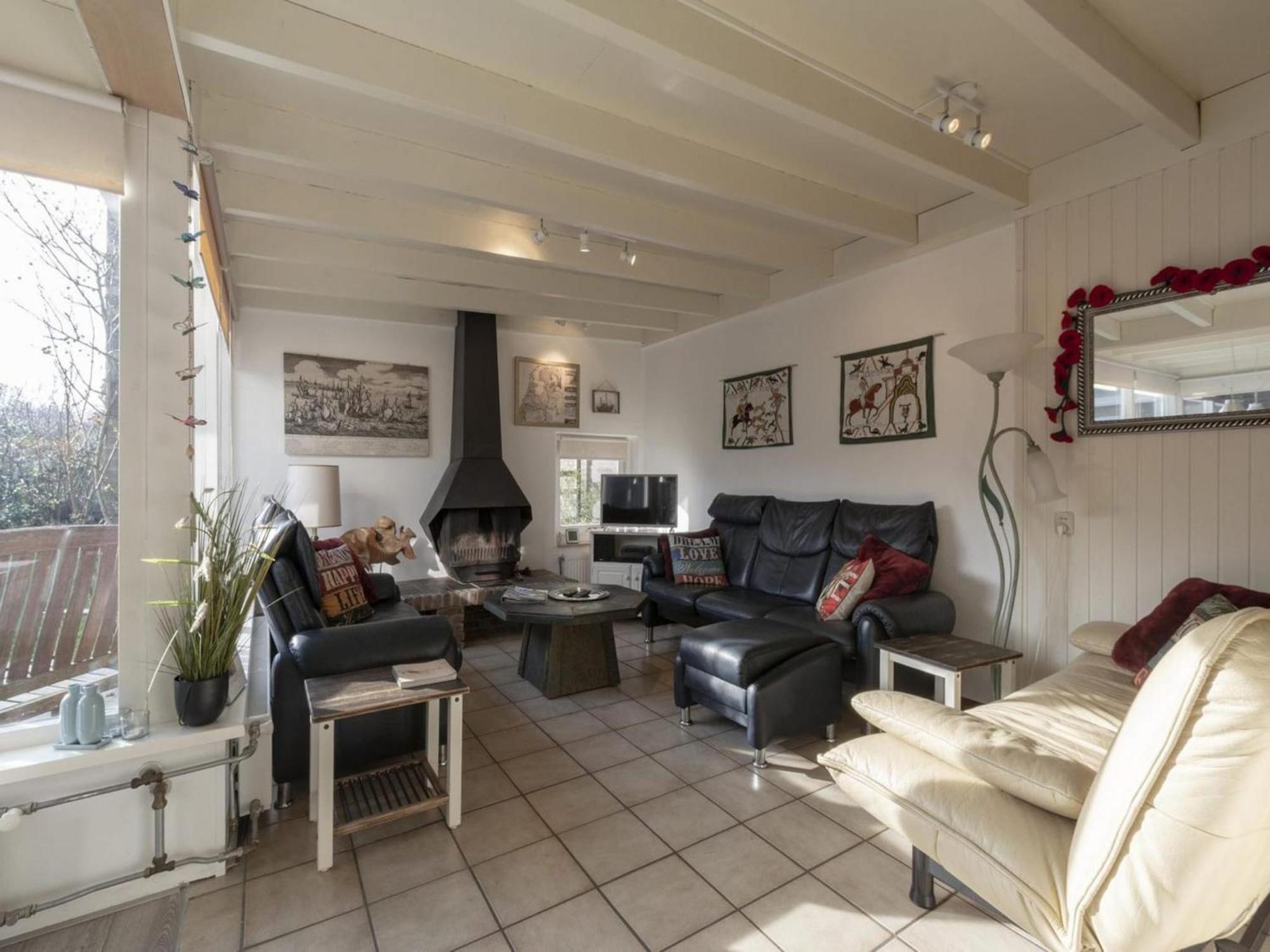 Stylish Bungalow With A Large Garden Sint Maartensvlotbrug Екстериор снимка