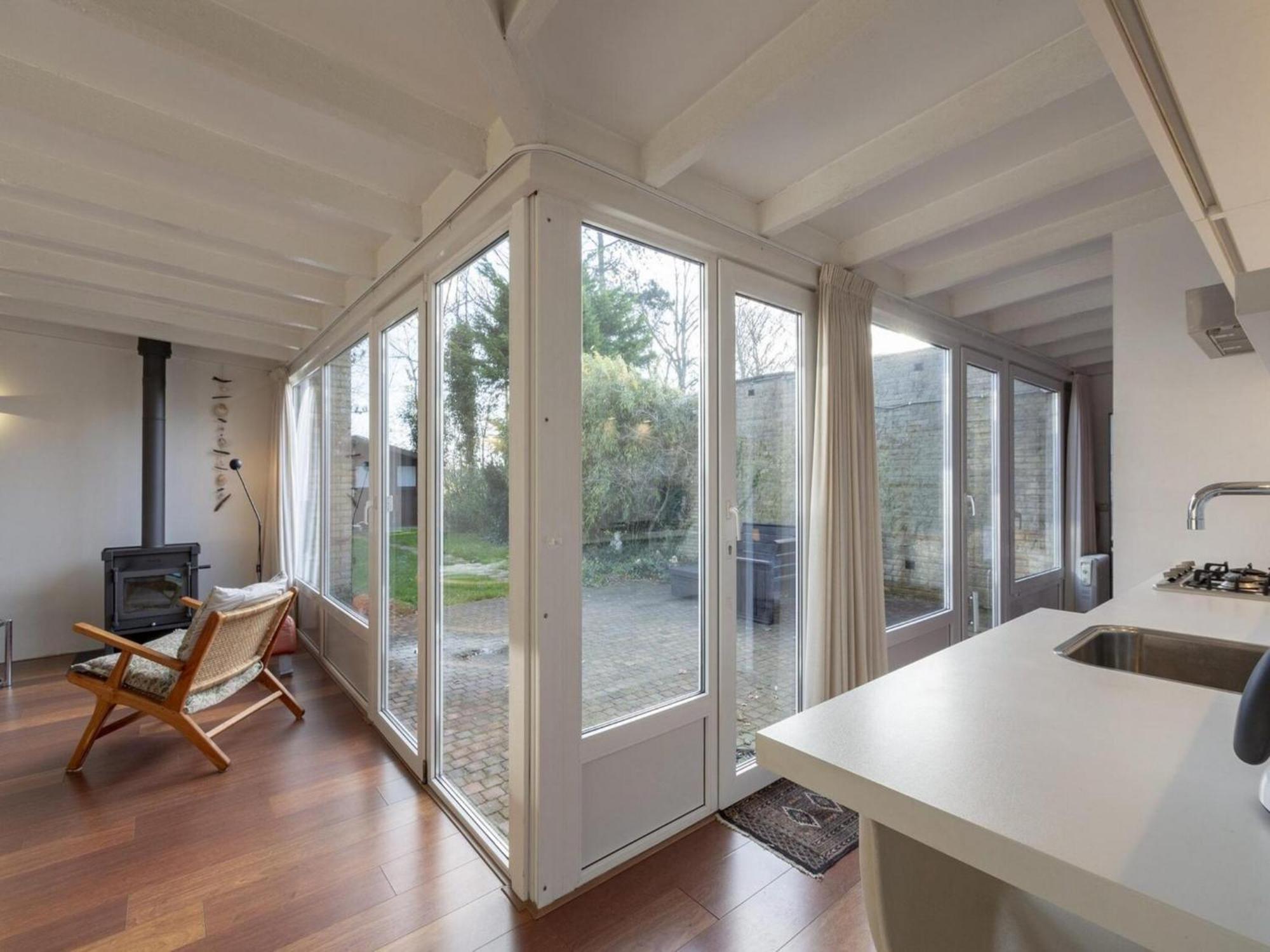 Stylish Bungalow With A Large Garden Sint Maartensvlotbrug Екстериор снимка