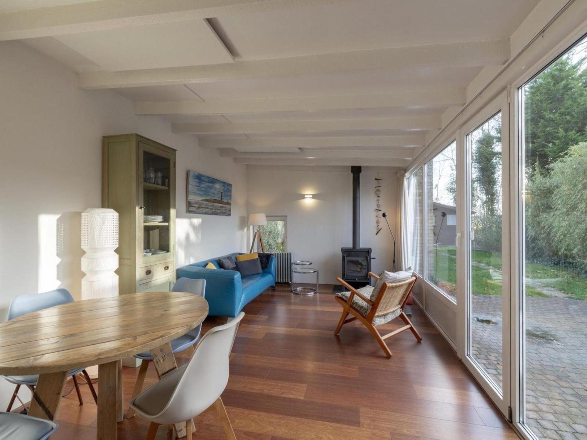 Stylish Bungalow With A Large Garden Sint Maartensvlotbrug Екстериор снимка