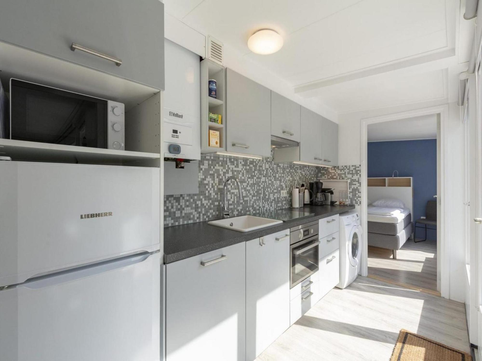 Stylish Bungalow With A Large Garden Sint Maartensvlotbrug Екстериор снимка